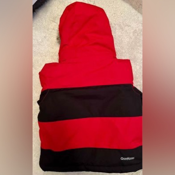 Carter’s OshKosh B’gosh Red/Black 2-Piece Snowsuit. Size 18 Months. - Picture 2 of 5